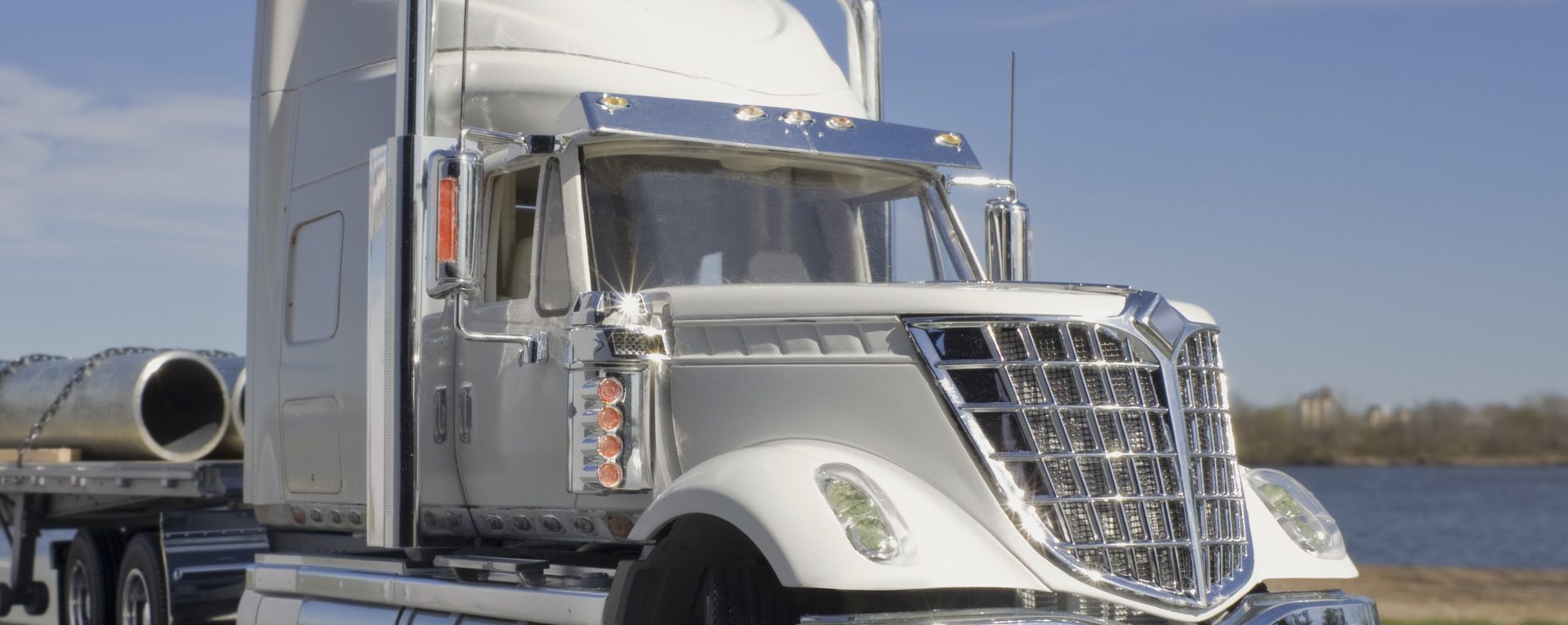Dry van trucks